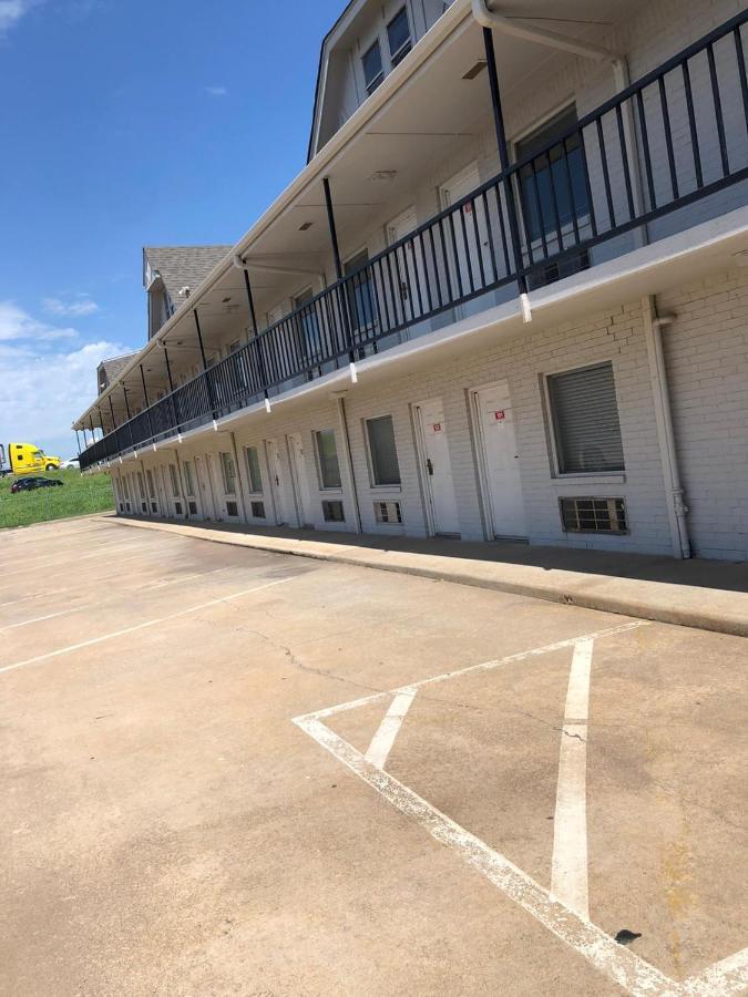 Bestway Inn Oklahoma City Airport Exterior photo